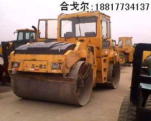 雙鋼輪三一雙驅(qū)